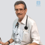 Dr. Ricardo  Mora